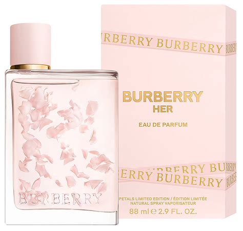 burberry her rose petals